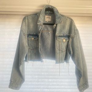 Cropped Zara Denim Jacket Size Medium